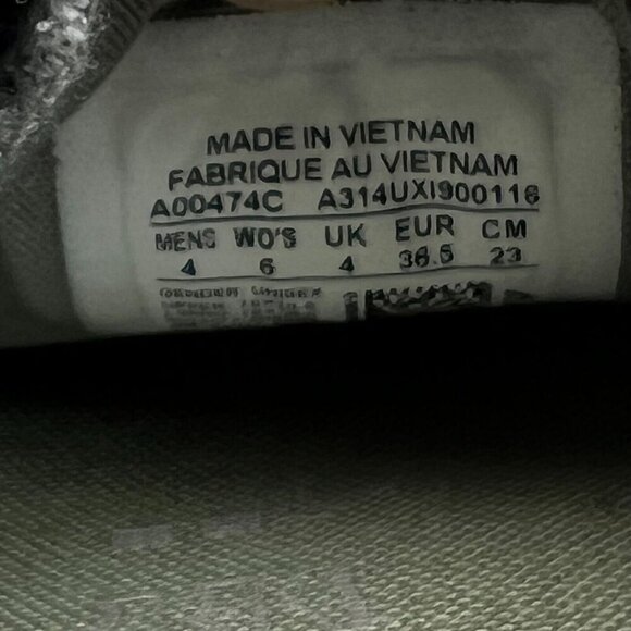 Converse Unisex A00474C Crafted Stripe Chuck 70 Low Top Size 4M 6W Sneakers - Picture 9 of 9